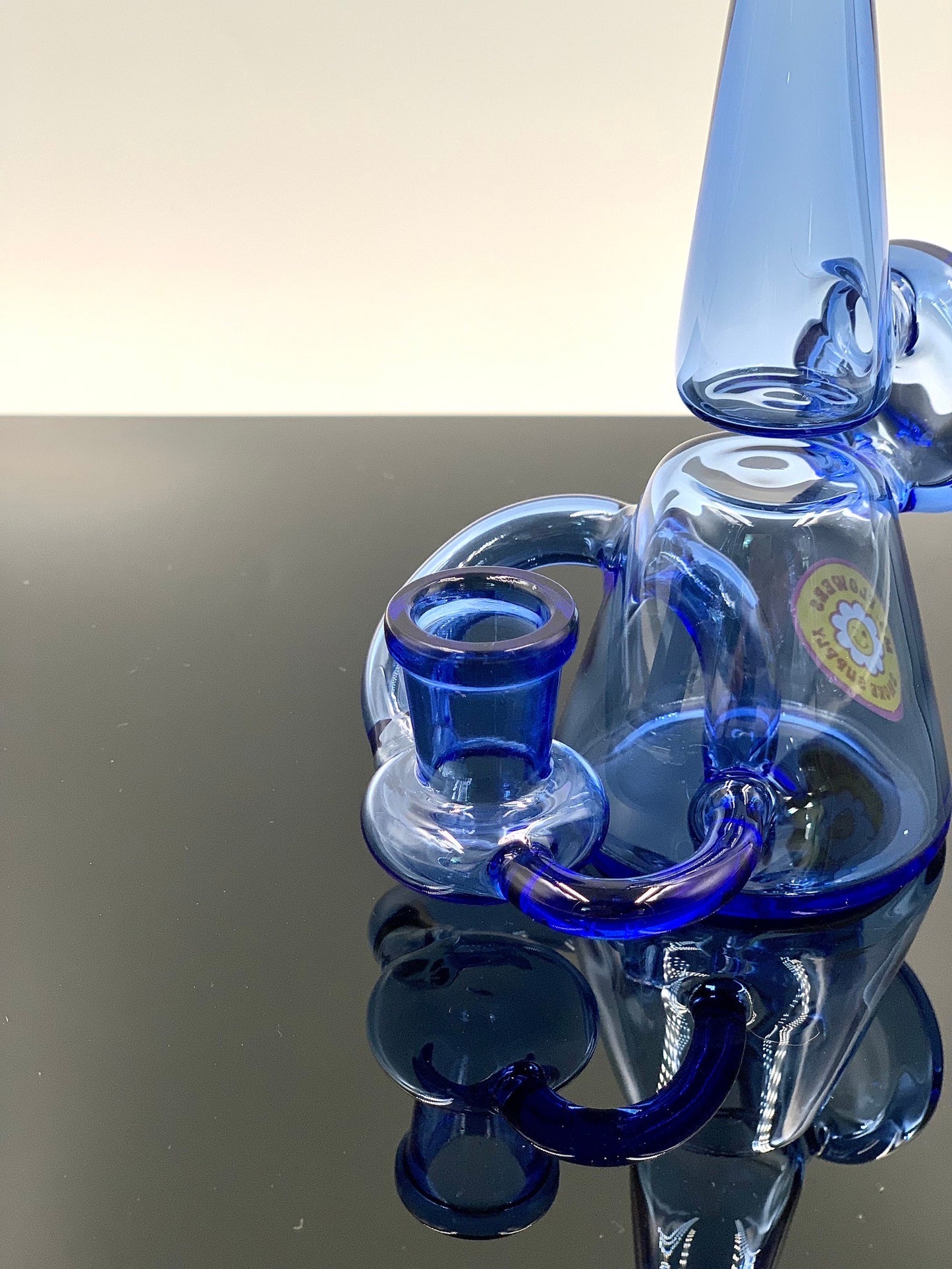 Ms. Flowers® Mini Cone Cycler Dab Rig Recycler