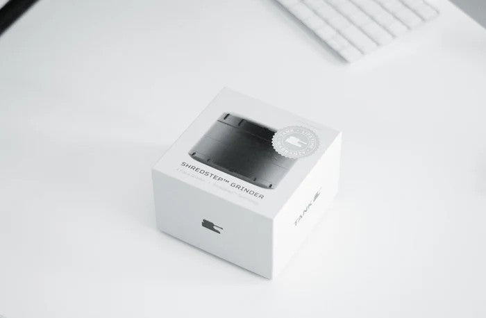 Tank ShredStep Grinder - Black