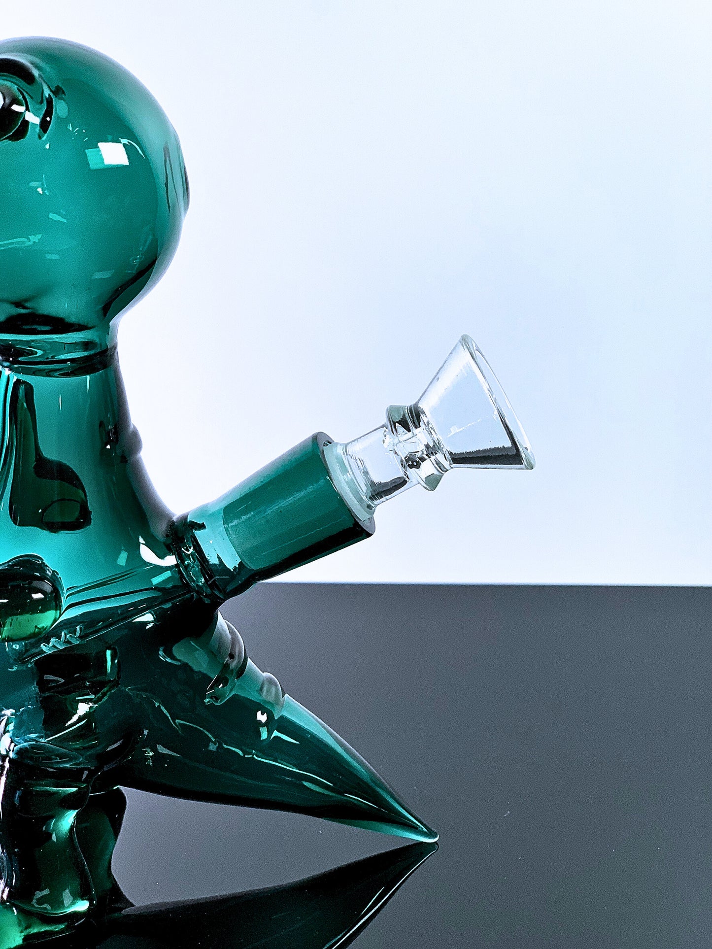 Dino Glass Bong 6 Inches