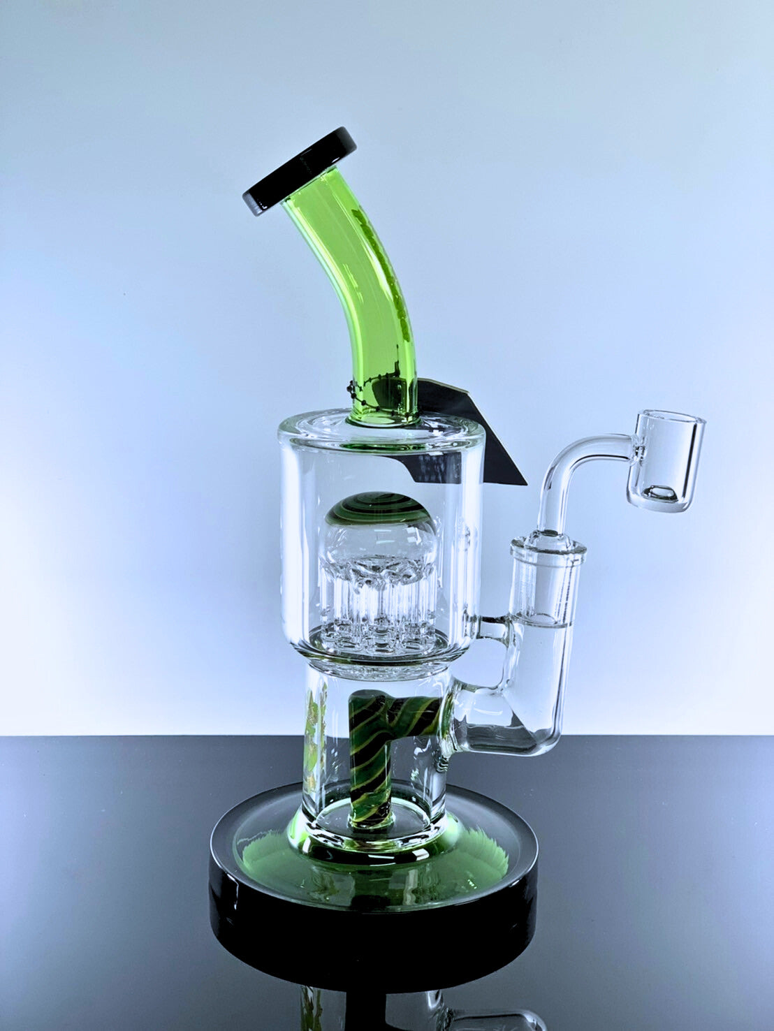 Manos Dab Rig 8 Arms Perc 8.5 Inches